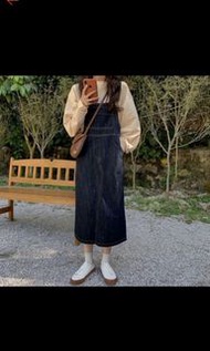 rl_locker帶點小復古的藍黑色吊帶長裙