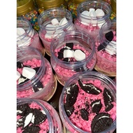 Strawberry Crunch Chocojar with White Chocolate Beryls