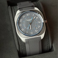 Hermes H08 男裝自動機械手錶 藍色秒針