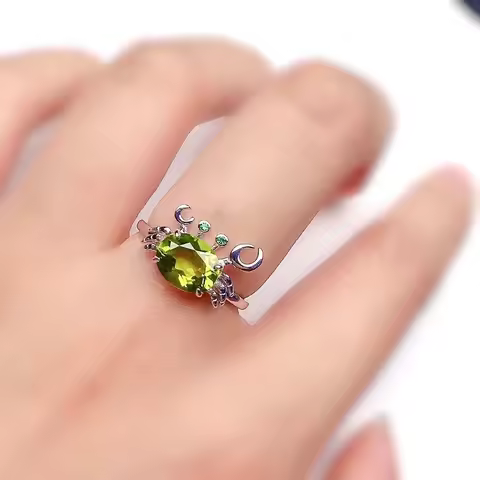 Cute Crab Ring for Young Girl 7mm*9mm Natural Peridot Ring Fashion Peridot Silver Ring for Party 925