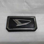 Emblem logo Daihatsu Taft original.