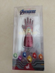 全新 hot toys avengers end game nano gauntlet key chain