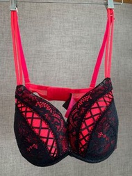38C La Senza Bra for the larger person