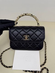 Chanel 香奈兒 26年6月晶片款 26C 黑金羊皮珍珠手柄小口蓋包 有單 15cm