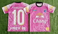 Look เบอร์10 เสื้อยืดลายช้าง เสื้อช้างศึก2021 เสื้อกีฬาลายช้าง เสื้อกีฬาผู้หญิง เสื้อกีฬาผู้ชาย เสื้อช้าง เสื้อช้างศึก เสื้อช้างไทย ช้าง เบอร์10 เสื้อกีฬา เสื้อผู้หญิง เสื้อผู้ชาย ลายไทย ผ้าลื่น ผ้าไมโคร เสื้อบอล เสื้อพิมพ์ลาย(ลายไม่ลอก)*