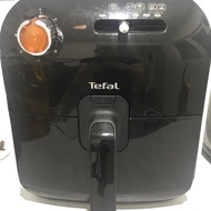 Tefal AirFryer FX1000