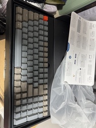 Keychron K4 機械鍵盤