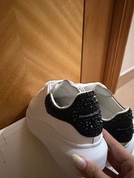 McQueen黑鑽小白鞋