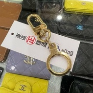 東區正精品㊣LOUIS VUITTON LV M62694 金色金屬吊飾加長鍊鑰匙圈RZ6544