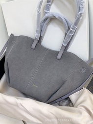 (Ac) กระเป๋าหนังด้าน Polene Paulineกระเป๋าหนังสไตล์ปีกสะพายไหล่หนึ่งใบสีฟ้ากระเป๋าทรงสี่เหลี่ยมมีหูห