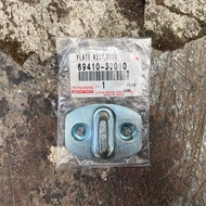 TOYOTA Plate Assy Front Door Lock Striker Door Lock Hook Camry ACV30 ACV31 ACV35 ACV40 ACV45 AHV40 A