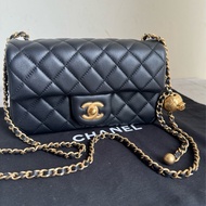 Chanel 黑色菱格coco20金球鏈包