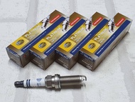 หัวเทียน Lexus CT200h ( 2011 - 2017 ) ชุด 4 หัว : Hella PNF9RC-11 / INF9RC-11P