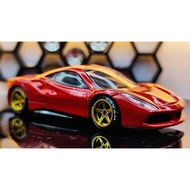 Tomica Ferrari 488