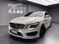 ☺老蕭國際車庫☺ 一鍵就到! 正2015年 C117型 M-Benz CLA250 AMG 4MATIC 2.0 汽油 白(90)/實車實價/二手車/認證車/無泡水/無事故/到府賞車/開立發票/元禾/元禾老蕭