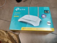 NEW TP-LINK Router TL-WR840N 路由器