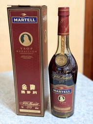 金牌馬爹利（Martell VSOP Médaillon Cognac） 的舊版「舊裝金牌」