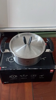 孖人牌 20 cm 鍋