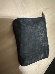 全新喔，Chrome Hearts 13.3*9.5公分零錢包及卡包全新的。銀拉鏈頭