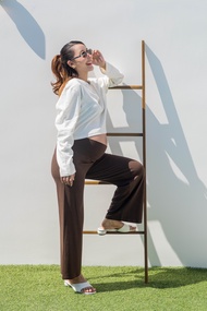 Lily Leggings - กางเกงคนท้อง รุ่นขากระบอก A (inseam 25") ผ้าเลกกิ้ง ยืดเยอะ ผ้านิ่ม ใส่สบาย เลกกิ้งค