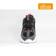 FILA REY M Sepatu Lifestyle Pria Warna Black Grey & Navy Red