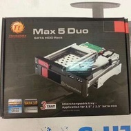福利品 展示用 Tt 曜越 max 5 Duo 5.25吋usb3.0前置面板+硬碟抽取盒/可裝2.5,3.5吋/usb3.0*2