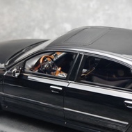 MH 1/18 Audi A8L W12 2008 Audi Resin Sealed Car Model Collection Ornaments