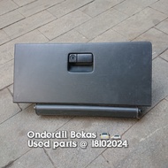Nissan xtrail T30 dashboard glove box drawer