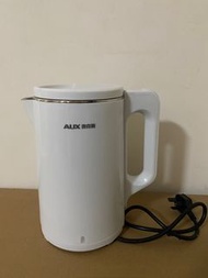 順豐包郵： 1.5L不鏽鋼 電熱水壺