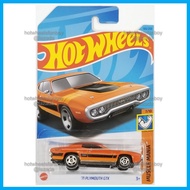 Hot Wheels 71 Plymouth GTX HW 2023 Muscle Mania 7/10 Orange Colour Muscle Car kereta hotwheels 71 pl