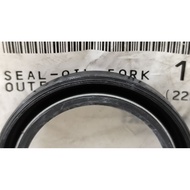 92049-1394 Oil Seal Front Fork KX80 KX85 KX100 112 YZ65 YZ85(1pc)