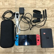 任天堂Switch OLED紅/藍遊戲機，已測試，功能完好，二手