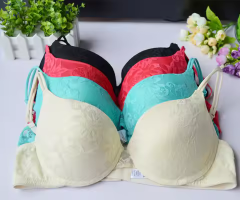 New Padded Thick Padded Push Up Embroidery Floral Lace Bra Underwear Bras Plunge BH Lingerie Size 32