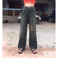 Rust-Colored Cylinder With 2 Sides Jeans With Ripped Decoration Available In All Sizes Both Men And 