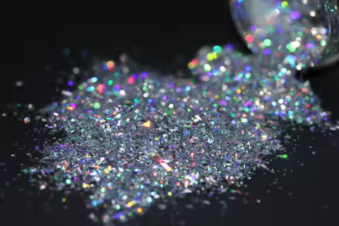 Wholesale Holographic Glitter Flakes Iridescent Sparkle Sequins for Epoxy Resin Nail Art Tumbler Tum