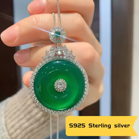 Round Emerald Pendant Necklace Birthday Gift S925 Sterling Silver Chain for Women Vintage Jewelry We