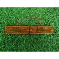 TOYOTA SPRINTER TRUENO AE86 ZENKI FRONT BUMPER SIGNAL COVER GENUINE PART [B-1-2-A1078]