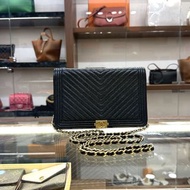 90%NEW USED CHANEL BOY WOC WALLET ON CHAIN 黑色V紋金扣荔枝皮 #香奈兒