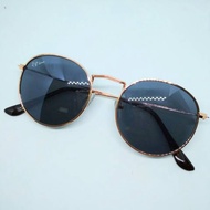 Black gold oval glasses