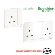 Schneider Switched socket AvatarOn, 3P, 13 A, 250 V, White