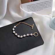 PEARLS WITH GOLD CLAPS AESTHETIC ELEGANT STYLISH