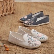 New Old Beijing Embroidered Shoes Fabric Shoes Bucket Shoes