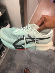 ASICS Metaspeed Sky paris