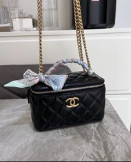 99%新 full set Chanel long vanity 長盒子 羊皮 菠蘿扣
