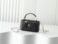 Tory Burch 全新 Kira 化妝盒包