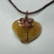 C68 Real Honey Jade Pendant With Copper Wire