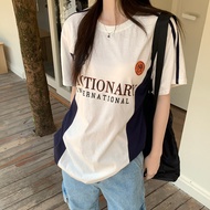 เสื้อยืดสีเทาสไตล์เรโทร บางมาก ระบายอากาศได้ดี เหมาะกับการเล่นกีฬา