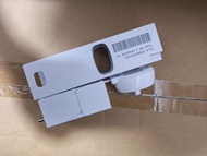 Oral-B iO 牙刷充電器 (連收納盒一個)