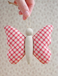 PDF 蝴蝶復活節裝飾品縫紉花樣