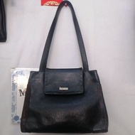 (USED)Hilly CreationsLADIES ORIGINAL GENUINE LEATHER HANDBAG 👜(OFFER)